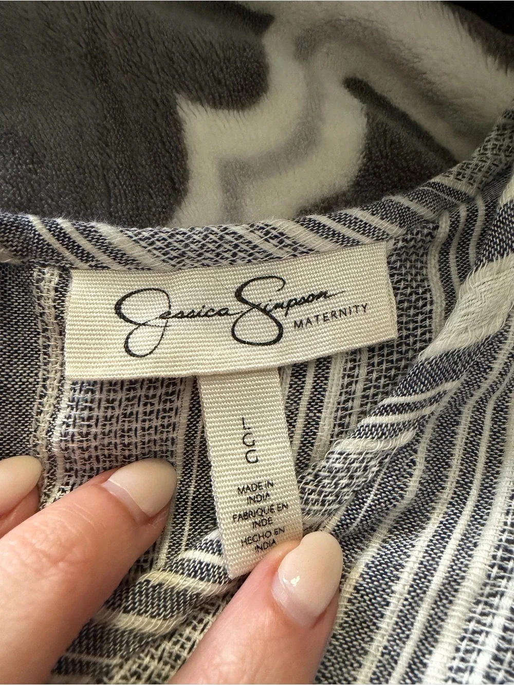 Striped V-Neck Short Sleeve Wrap dress / shirt in Gray and White maternity